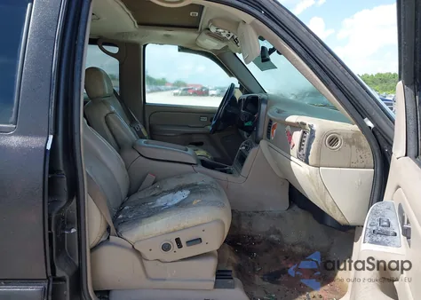 2004 GMC Yukon Slt z USA, uszkodzony, nr VIN 1GKEC13Z14J332210